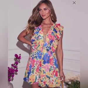 Vici Tinah Ruffle Floral Mini Dress 
Size Extra Small